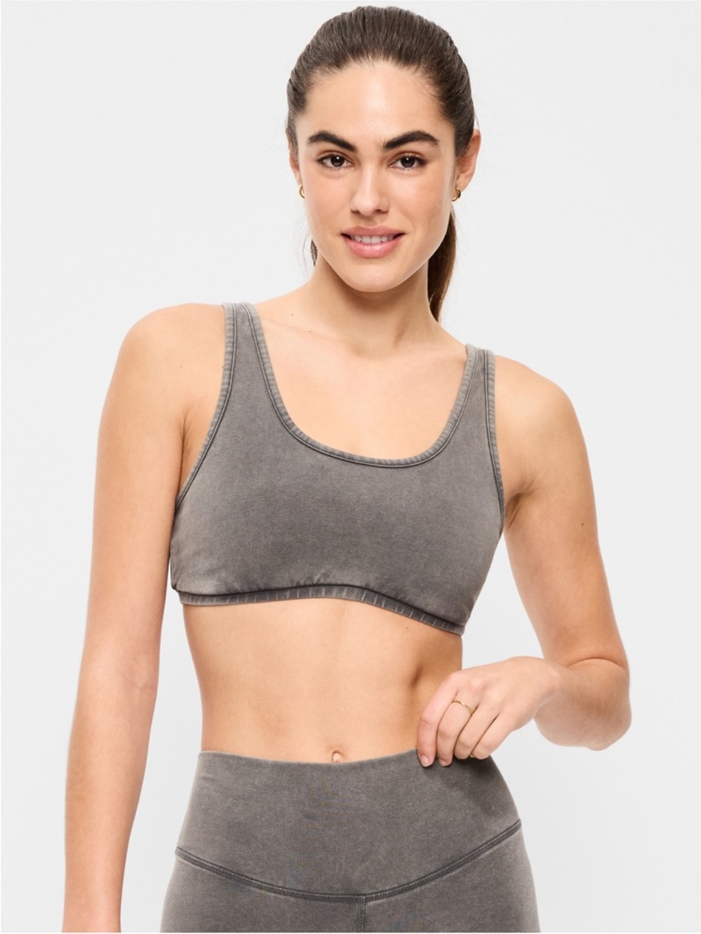 OLD NAVY SPORTS BRA🥾🌲🌿🐻